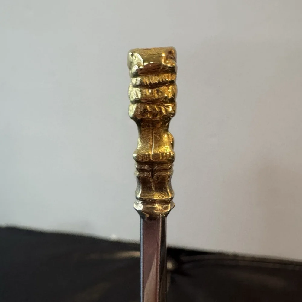 Set Of 2 Gorham Gold Lion Head Silverplate Spoons Metropolitan Reproduction 7”